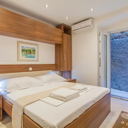 Apartments Calma Cres Kültér fotó